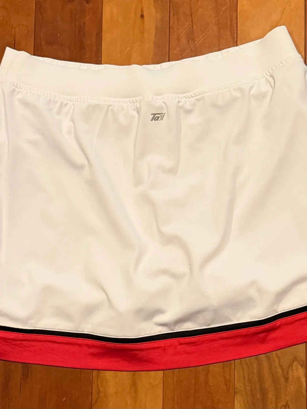 NWT TAIL Athletic Skirt Size Medium /Shorties Pickleball Errands Sporty Chic New
